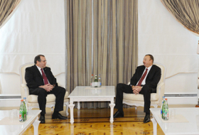 İlham Əliyev Federasiyanın baş katibi ilə görüşdü 